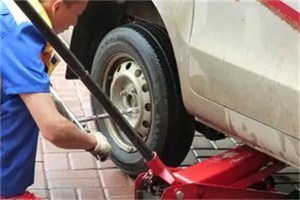 梨树区附近拖车24小时服务热线电话